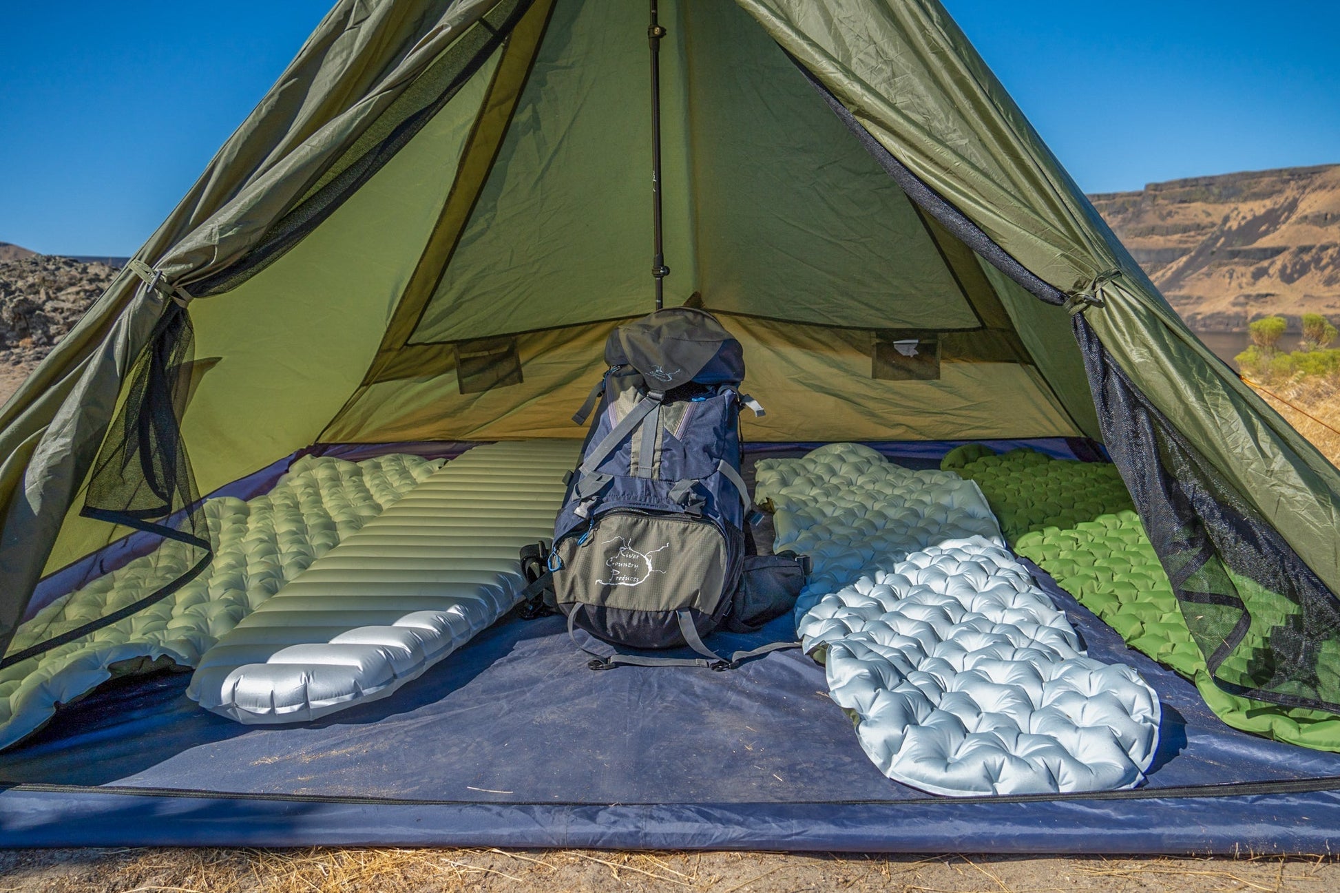 4 person backpacking tent Trekker Tent 4